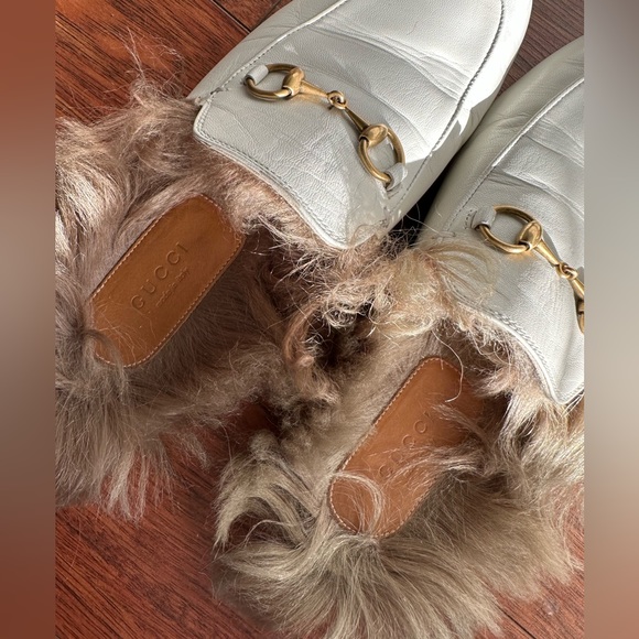 Gucci Princetown Fur Mules. White. Size 7. 100% Authentic. - Picture 4 of 13